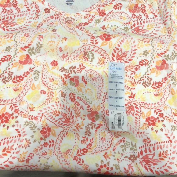 Croft and barrow cotton tee paisley print - Picture 2 of 3